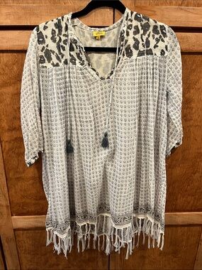 Roberta Roller Rabbit Skull Patterned Boho Tassel Tunic Top - Women